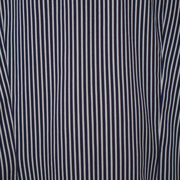 🌷Thomas Pink | Blue & White Striped Button Down Shirt - Picture 7 of 8